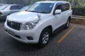 4by4 car hire Prado Nairobi