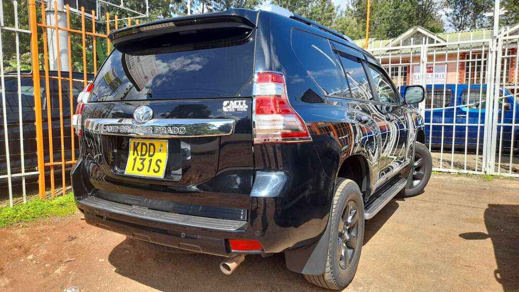 4x4 Car hire Nairobi Kenya